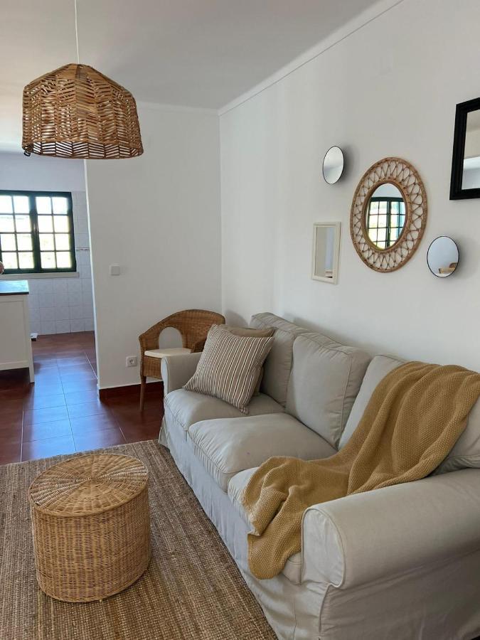 פראייה דה לורינייה Coast Beach Apartment - Praia Da Areia Branca מראה חיצוני תמונה