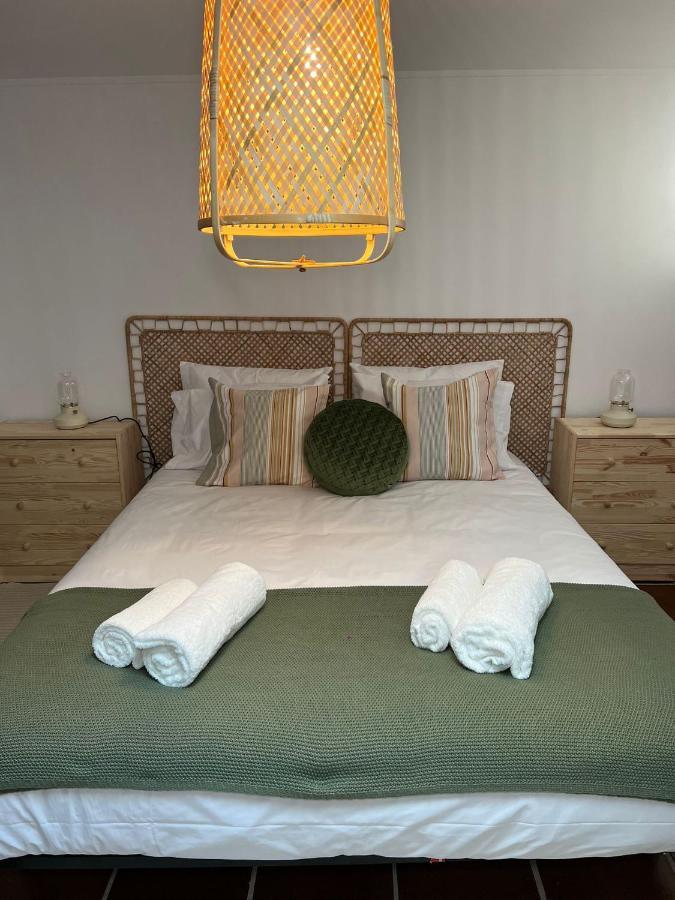 פראייה דה לורינייה Coast Beach Apartment - Praia Da Areia Branca מראה חיצוני תמונה