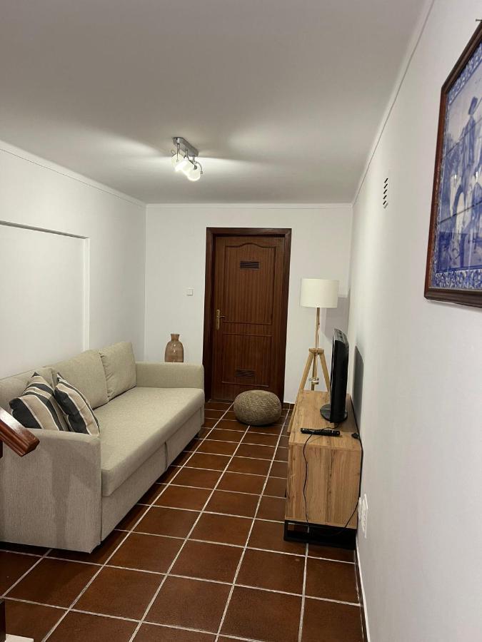 פראייה דה לורינייה Coast Beach Apartment - Praia Da Areia Branca מראה חיצוני תמונה