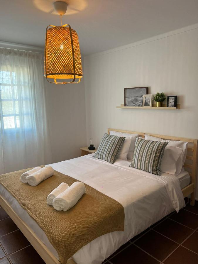 פראייה דה לורינייה Coast Beach Apartment - Praia Da Areia Branca מראה חיצוני תמונה